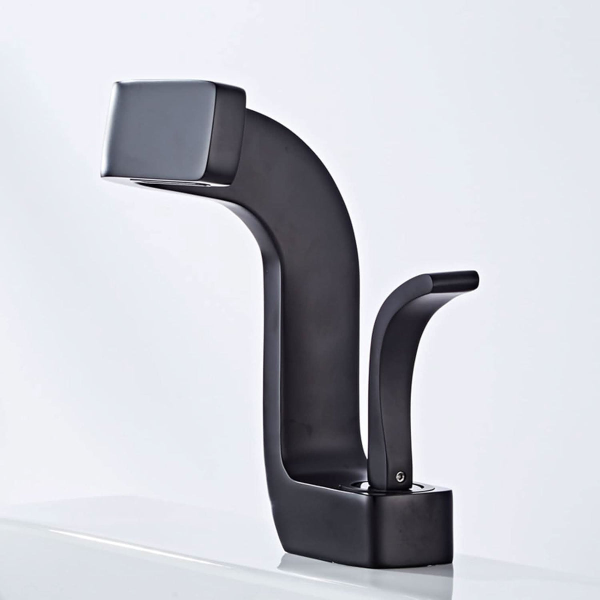 Robinet de salle de bains moderne à effet cascade en acier inoxydable, avec large bec, noir, chromé, doré, mitigeur de lavabo | Sulvida