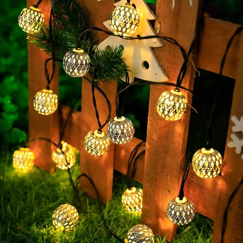 Decoratieve lichtslinger metaal bolvormig oosters warm wit LED sfeerverlichting voor terras tuin balkon buiten | Sulvida