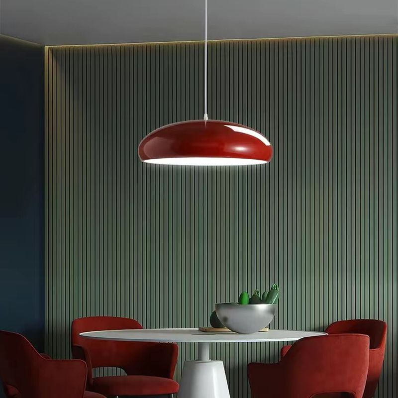 Hanglamp met metalen kuppelkap – moderne industriële pendel verlichting voor eettafel en keukeneiland | Sulvida