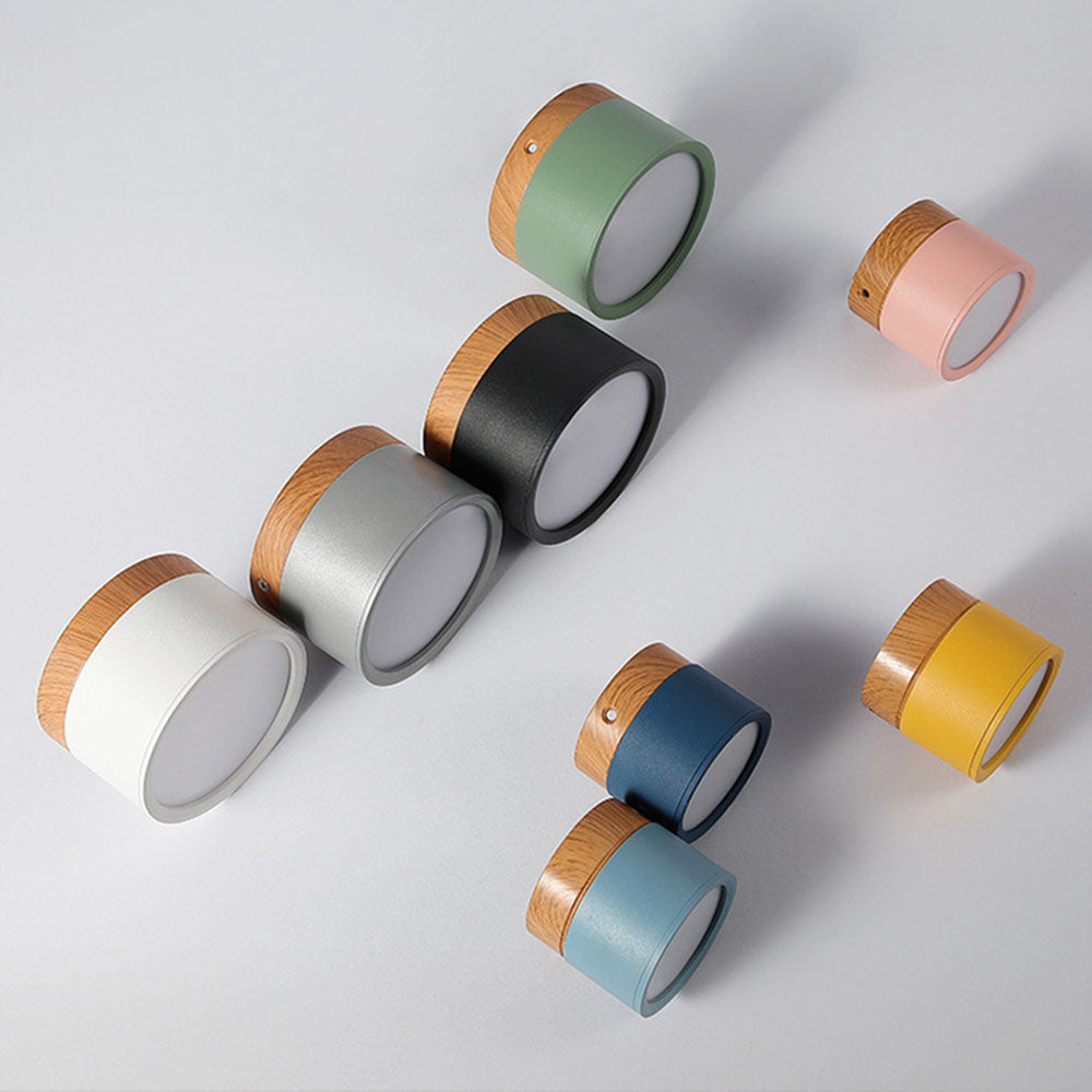 Compacte plafondspot aluminium hout rond warm wit LED verlichting hal woonkamer eetkamer modern Scandinavisch | Sulvida