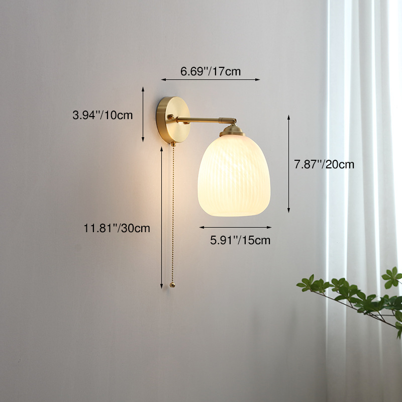 Wandlamp Gesatineerd Wit Glas Messing Trekschakelaar Moderne Slaapkamerverlichting Nordic Gestreept Design | Sulvida