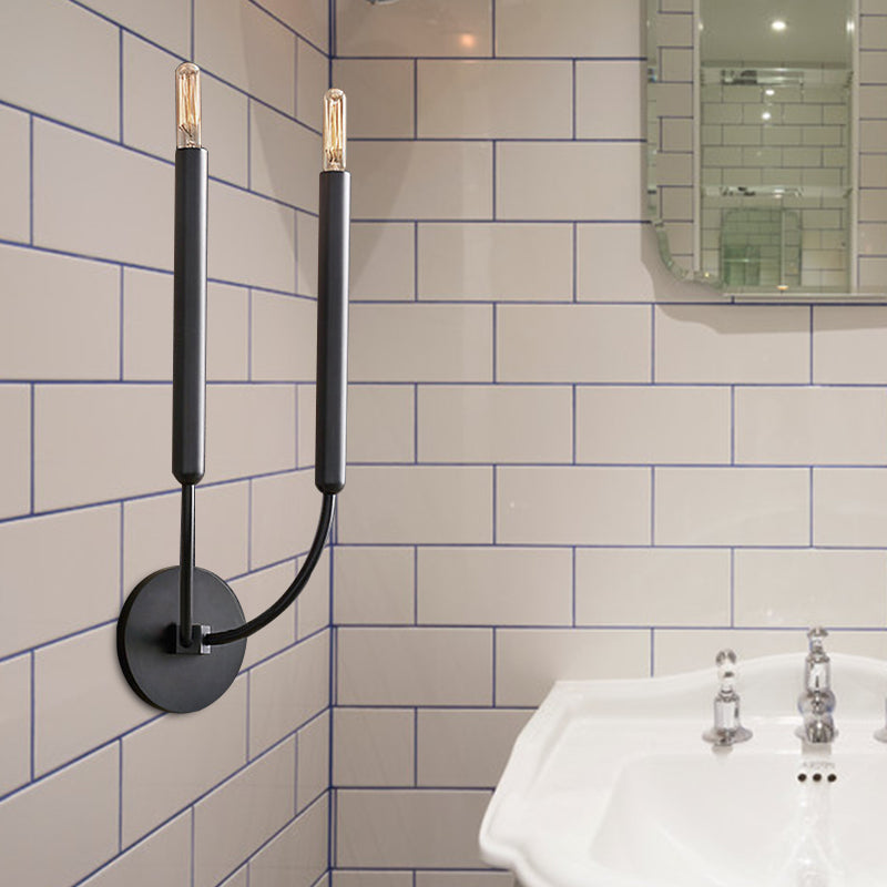 Metalen wandlamp met buisvormige kap klassiek zwart goud voor eetkamer gang entree woonruimte sfeervol | Sulvida