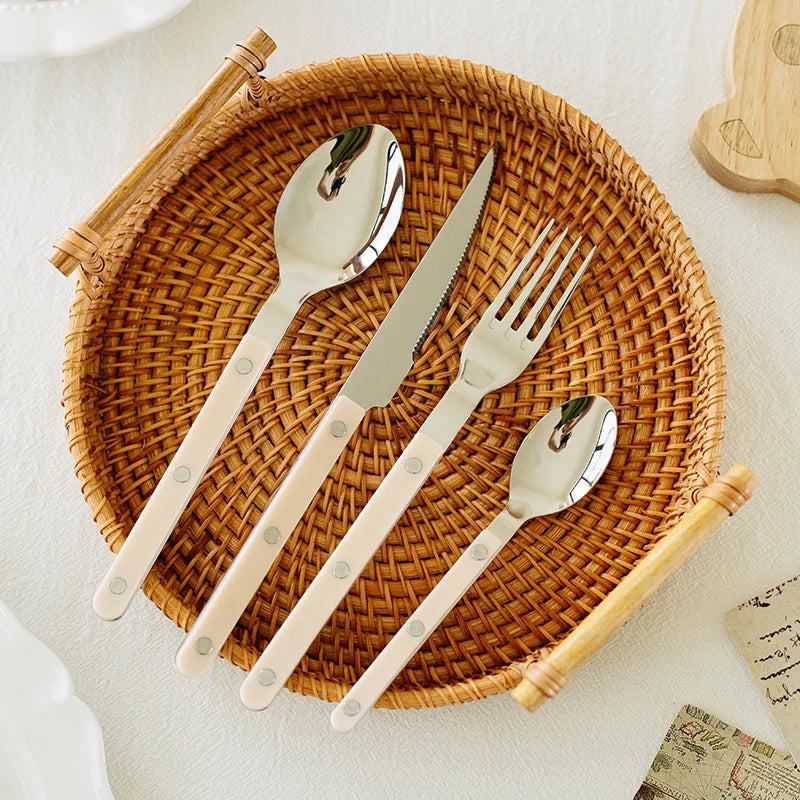 RVS Bestekset 24-delig Gegraveerd Design Zes Couverts Zwart Wit Groen Servies voor Gezinsmaaltijden Eettafel | Sulvida