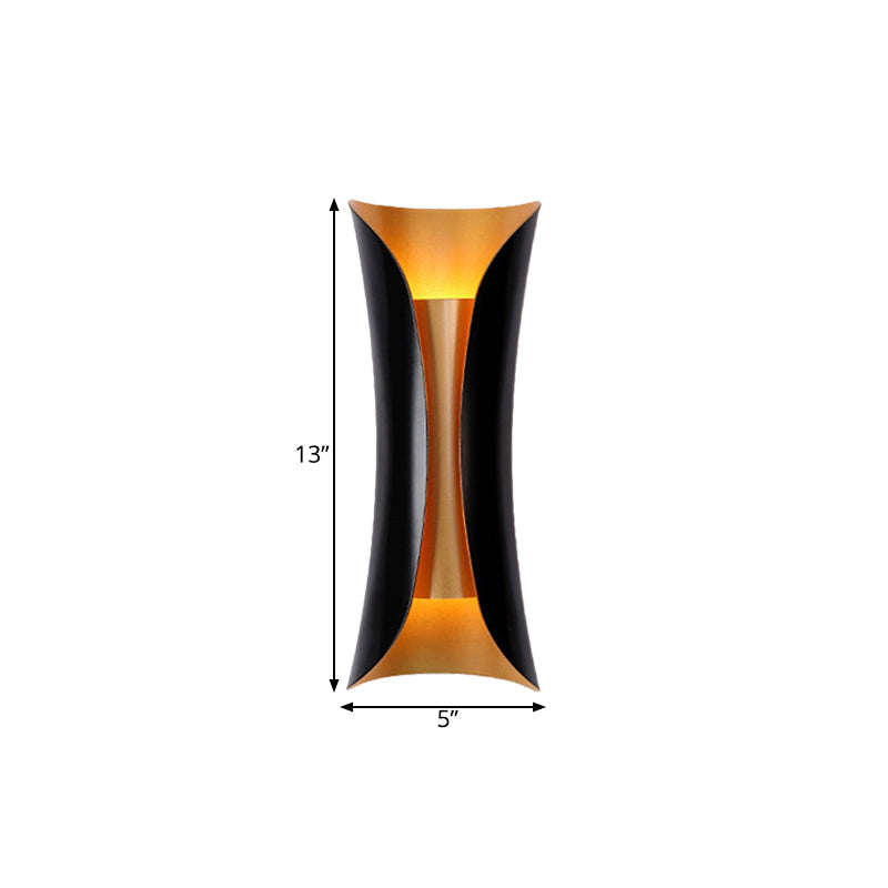 Wandlamp Metaal Zwart met Gekrulde Buis 33 tot 76 cm Hoogte voor Hal Woonkamer Interieur Sfeervol Design | Sulvida