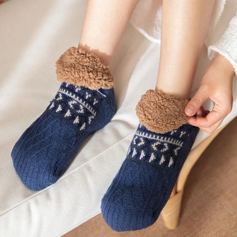 Warme Wintersokken met Sneeuwpatroon – Pluche Voering Antislip – Unisex Huissokken Dik Gevoerd Behaaglijk | Sulvida