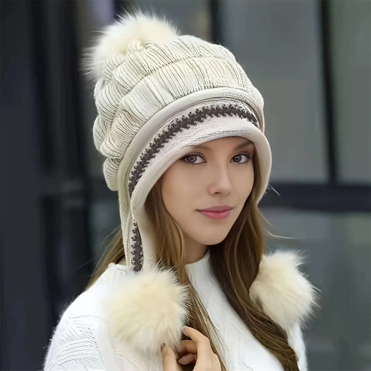 Fleece-Gevoerde Wintermuts met Oorflappen en Pompon – Warme Gebreide Muts voor Dames en Heren Winter | Sulvida