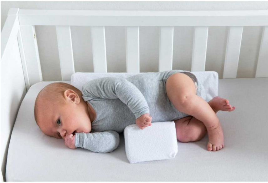 Driehoekig Verstelbaar Zijligkussen Baby Memory Foam Ademend Anti-Kantelkussen Veilig Slapen 0-12 Maanden | Sulvida