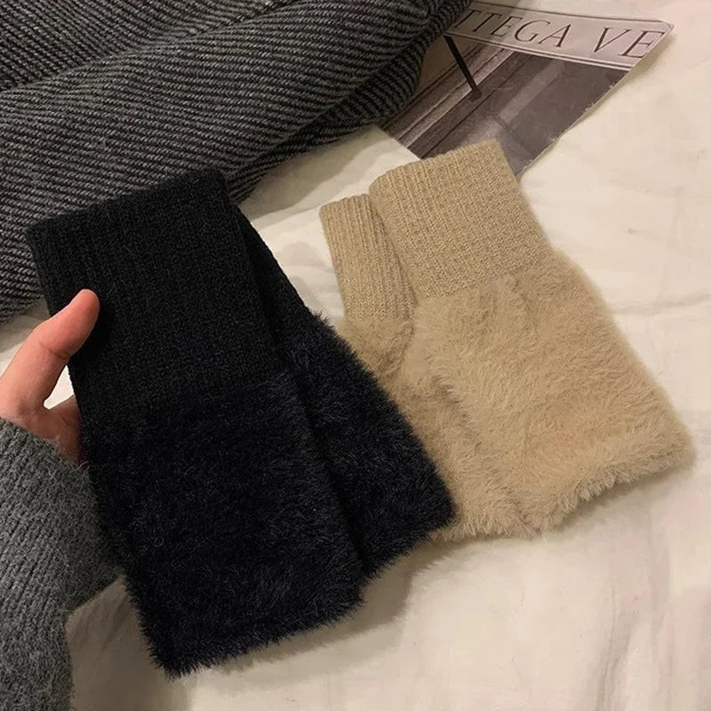 Pluche Vingerloze Handschoenen voor Dames – Warme Winterhandschoenen met Halve Vingers en Comfortabele Pasvorm | Sulvida