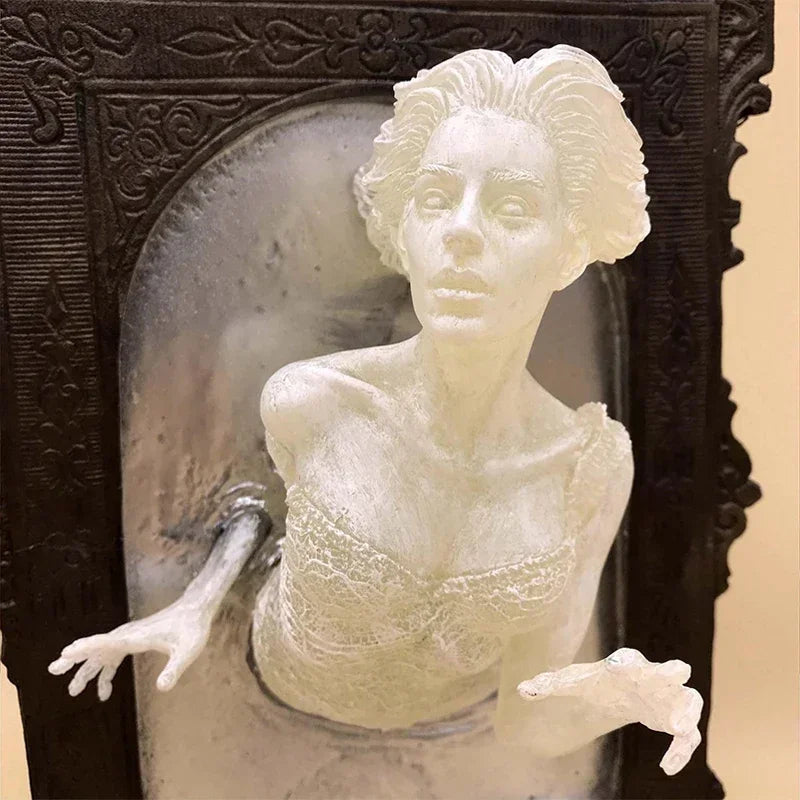 Gothische Wandsculptuur met Spookachtige Hand Hars Decoratie voor Spannende Sfeer Halloween Interieur | Sulvida