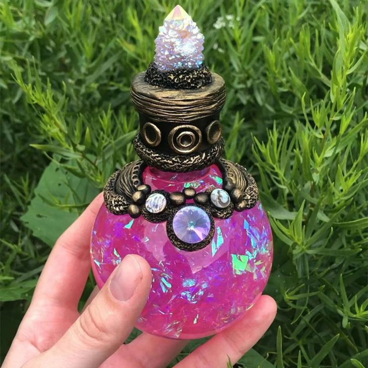 Decoratieve Hars Fles met Mystieke Gloed – Fantasy Flesornament voor Bureau Woonkamer Decoratie Sfeer | Sulvida