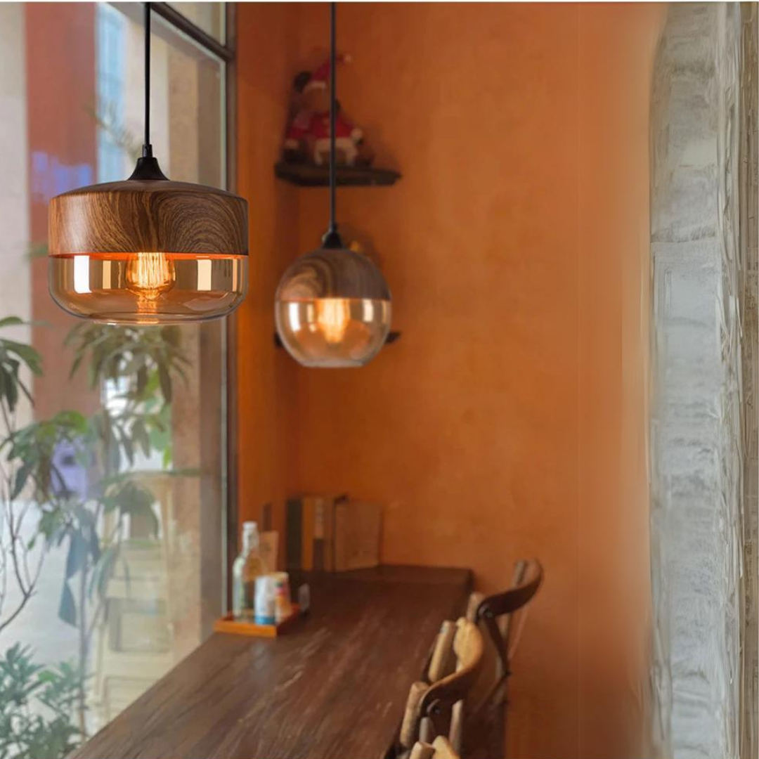 Scandinavische Hanglamp met Glazen Kap en Houtlook Armatuur – Dimbare Verlichting voor Eetkamer Woonkamer Slaapkamer – Verstelbare Hoogte en Warme Lichtverspreiding – Tijdloos Design | Sulvida