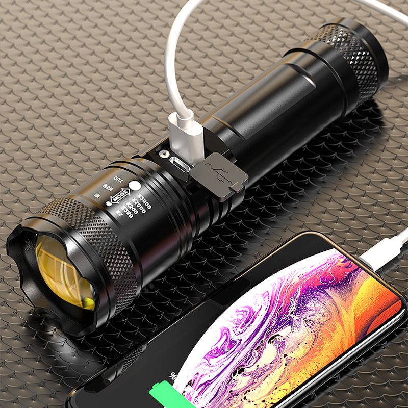 Lampe torche LED 7500 lumens rechargeable USB-C étanche IPX7 en aluminium militaire, éclairage puissant pour l'extérieur | Sulvida