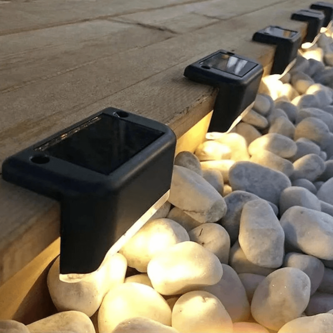Buitenverlichting Zonne-Energie 4 Stuks IP65 Waterdicht Automatische Sensor Warm Wit LED Tuin Balkon Terras | Sulvida