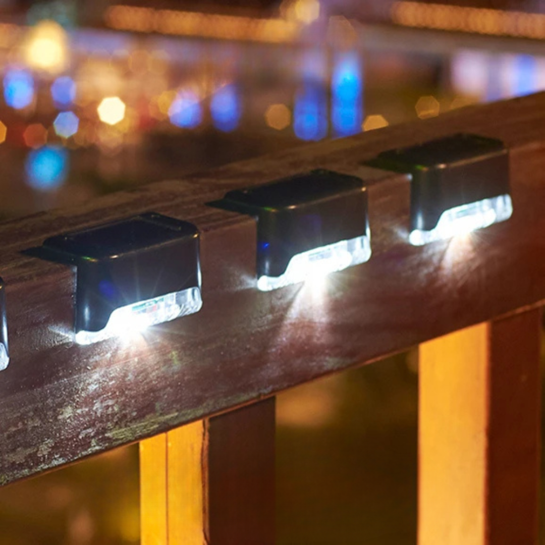 Buitenverlichting Zonne-Energie 4 Stuks IP65 Waterdicht Automatische Sensor Warm Wit LED Tuin Balkon Terras | Sulvida