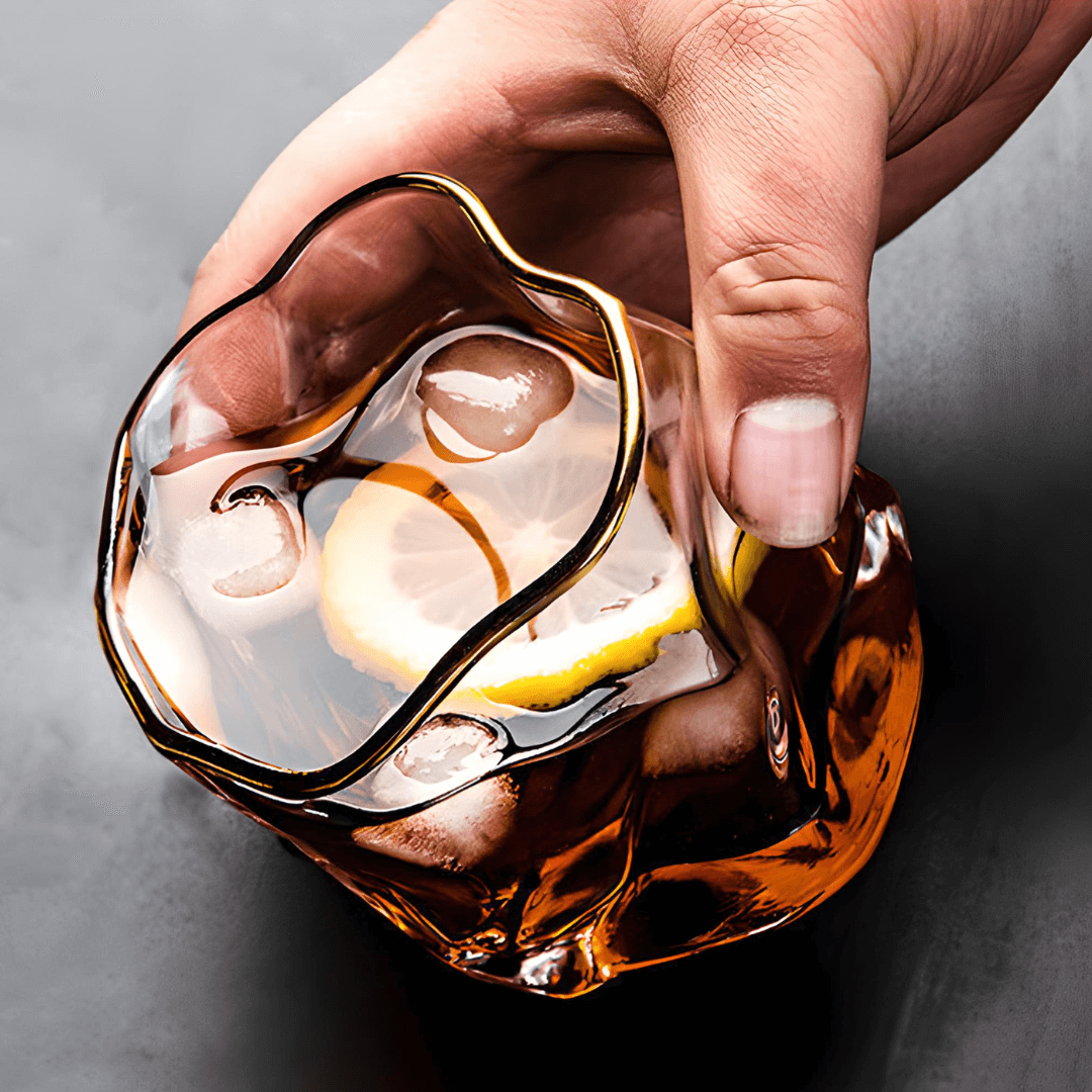 Japans Whiskyglas met Kristalreliëf en Vergulde Rand voor Stijlvol Genieten Thuis Whisky Cocktail Glas | Sulvida
