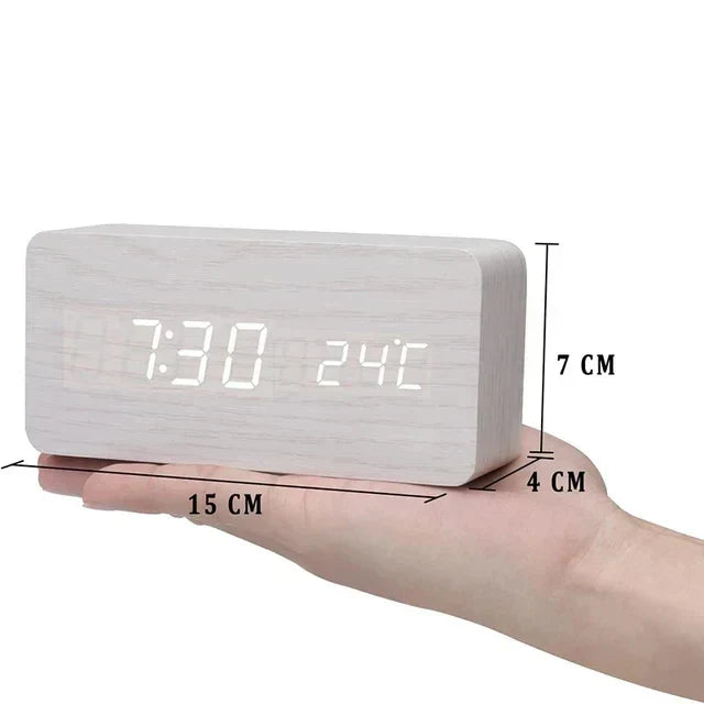LED Wekker met Spraakbediening Houtlook Digitaal Display Temperatuur Alarm Slaapkamer Nachtlampje Dimbaar | Sulvida