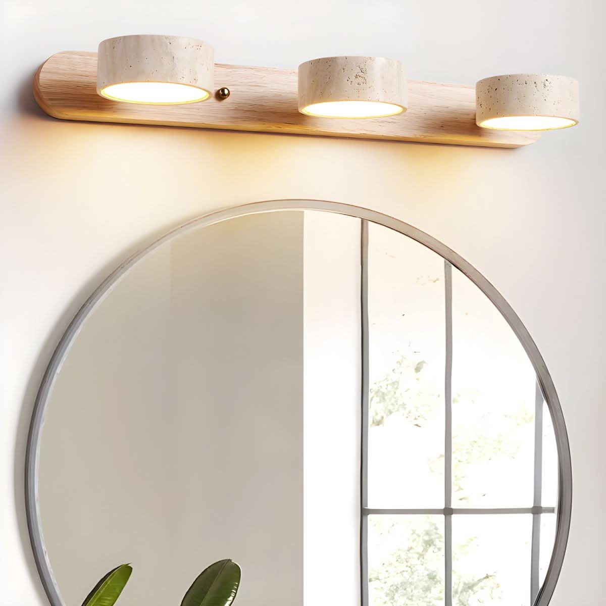 Applique murale LED en pierre naturelle, travertin et bois, lumière architecturale chaleureuse, design moderne et convivial, salon, intérieur | Sulvida