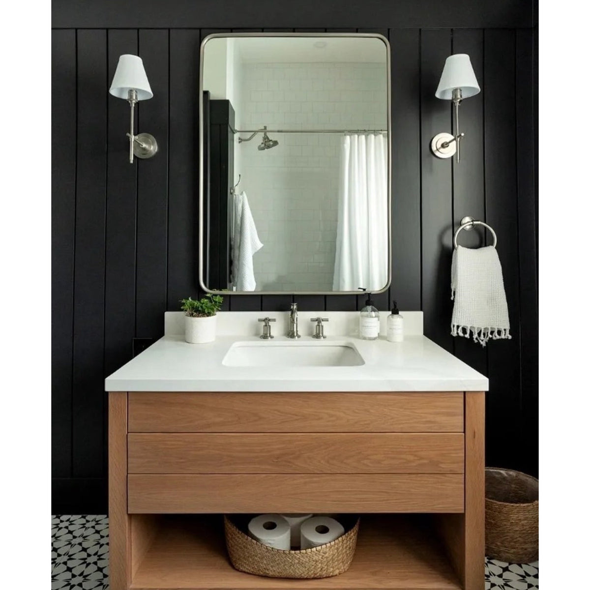 Wandlamp Messing met Stoffen Kap - Modern Minimalistisch Design - 1 of 2 Lichtpunten - Lampenfitting E27 | Sulvida
