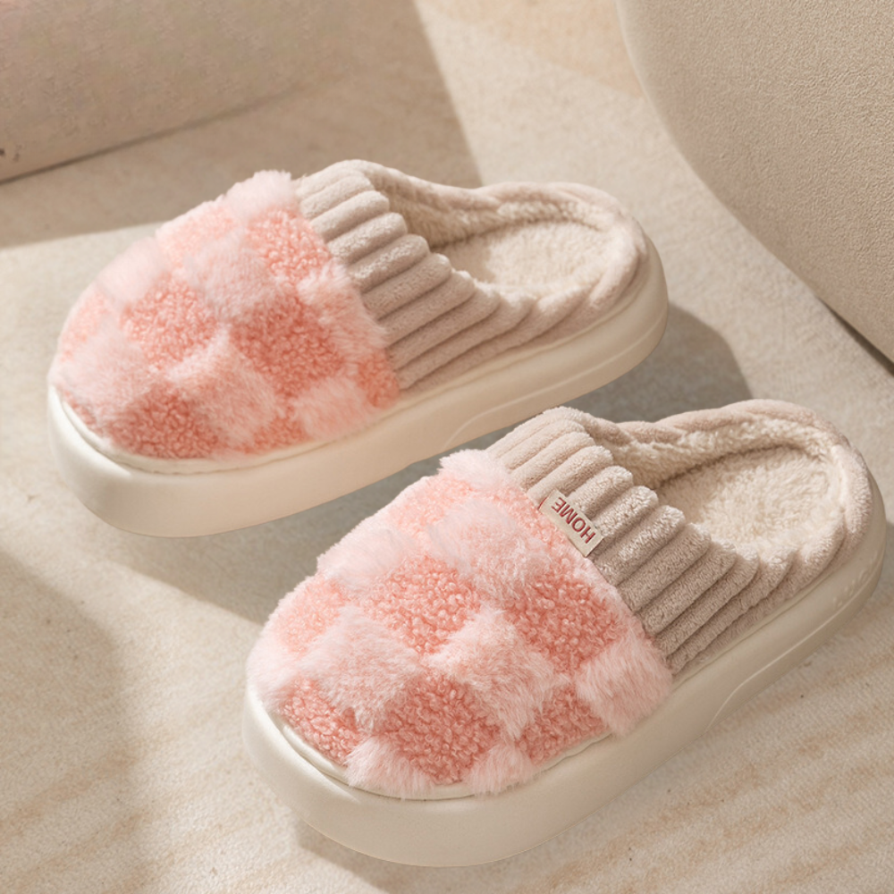 Pantoufles chaudes avec doublure douce et duveteuse, chaussures d’intérieur pour les soirées d’hiver, confortables et antidérapantes | Sulvida