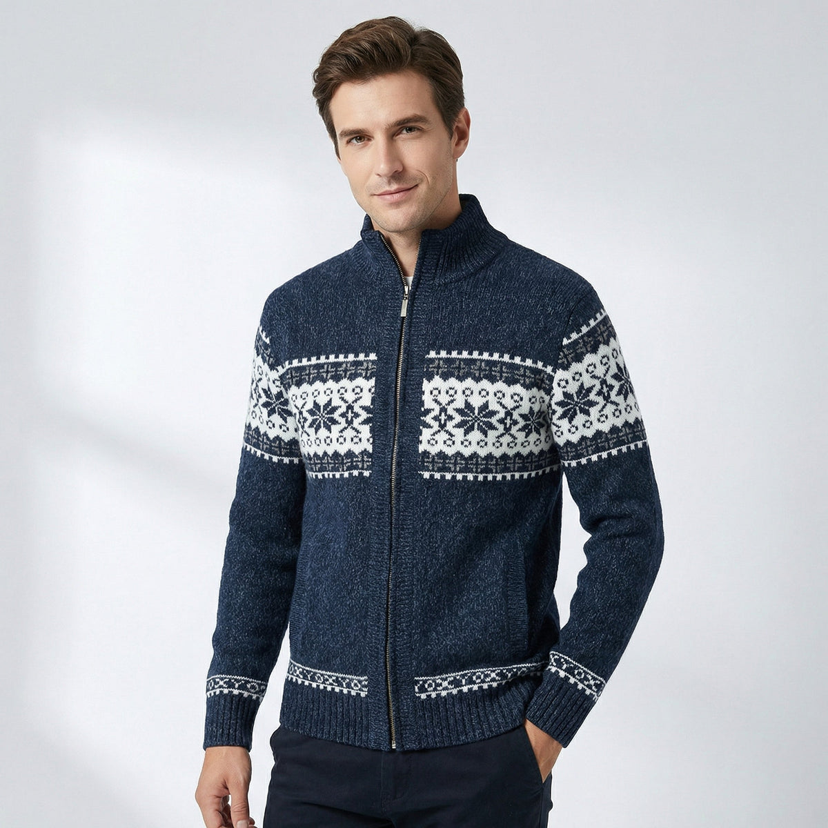 Gebreide Herenvest met Hoge Kraag en Rits Winterpatroon Scandinavisch Design Warme Cardigan Herfst Winter | Sulvida