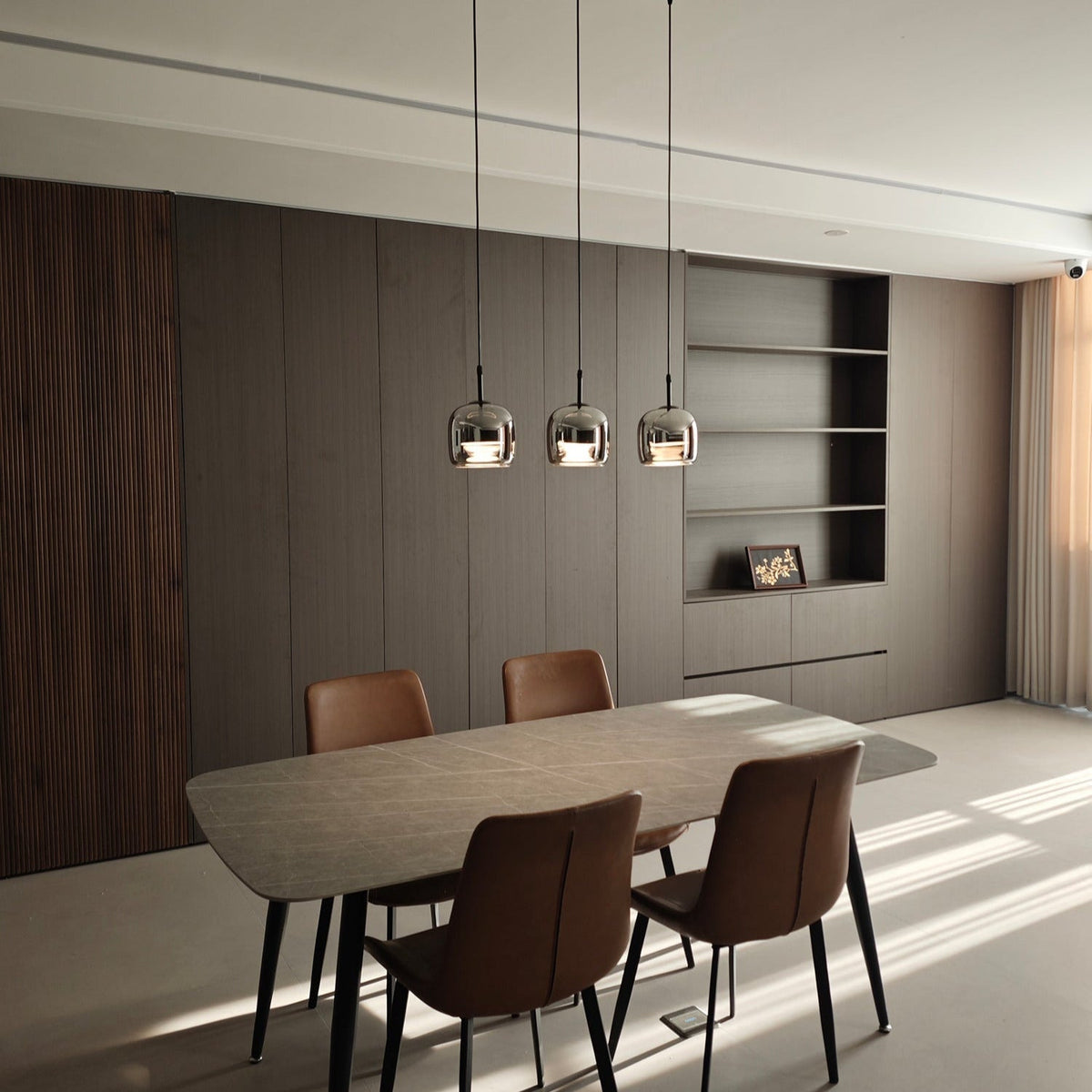 Rookgrijze glazen hanglamp met dimfunctie voor woonkamer eetkamer en slaapkamer industriële sfeerverlichting | Sulvida