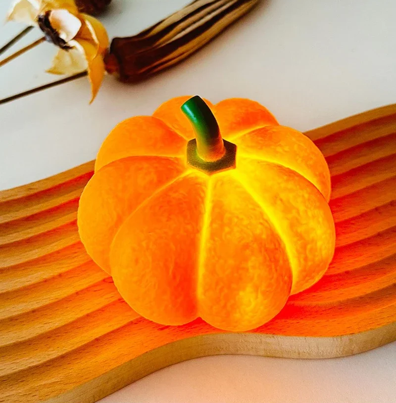 Pompoen nachtlampje met LED verlichting op batterijen decoratieve lantaarn voor Halloween feest en sfeervolle avonden | Sulvida