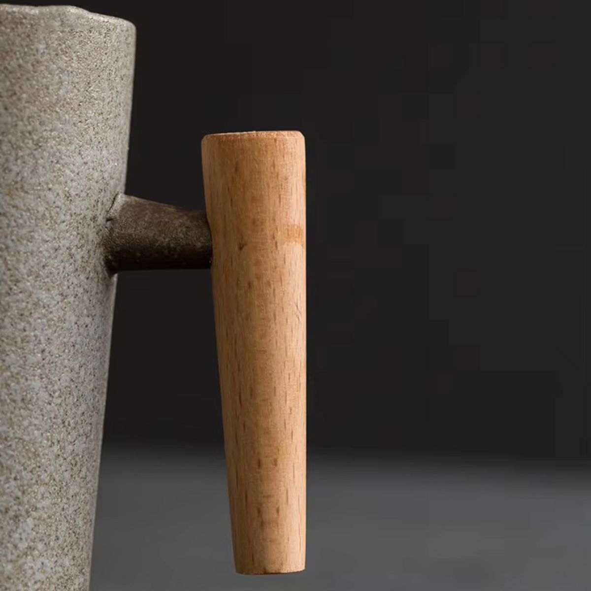 Keramische Steentextuur Mok met Houtkleurig Accent Koffiebeker Theemok Scandinavisch Design Woonkamer | Sulvida