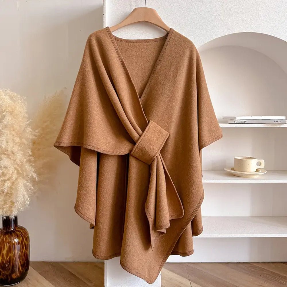 Geweven ponchowrap taupe grijs zwart ivoor dames omslagdoek oversized warm veelzijdig alle seizoenen stijlvol | Sulvida