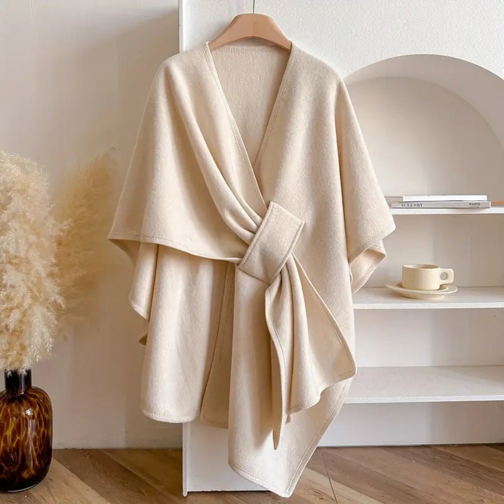 Geweven ponchowrap taupe grijs zwart ivoor dames omslagdoek oversized warm veelzijdig alle seizoenen stijlvol | Sulvida