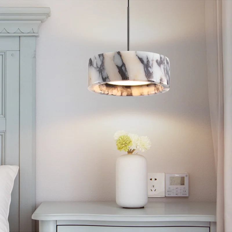 Hanglamp Marmer met IJzeren Fitting – Sfeervol LED Licht voor Slaapkamer Woonkamer Studeerkamer Eetkamer | Sulvida