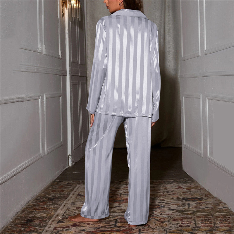Zijden Dames Pyjama Set Luxe Nachtkleding Satijn voor Comfortabele Nachten Ultiem Ontspannen Gevoel Thuis | Sulvida