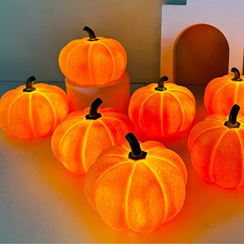Pompoen nachtlampje met LED verlichting op batterijen decoratieve lantaarn voor Halloween feest en sfeervolle avonden | Sulvida