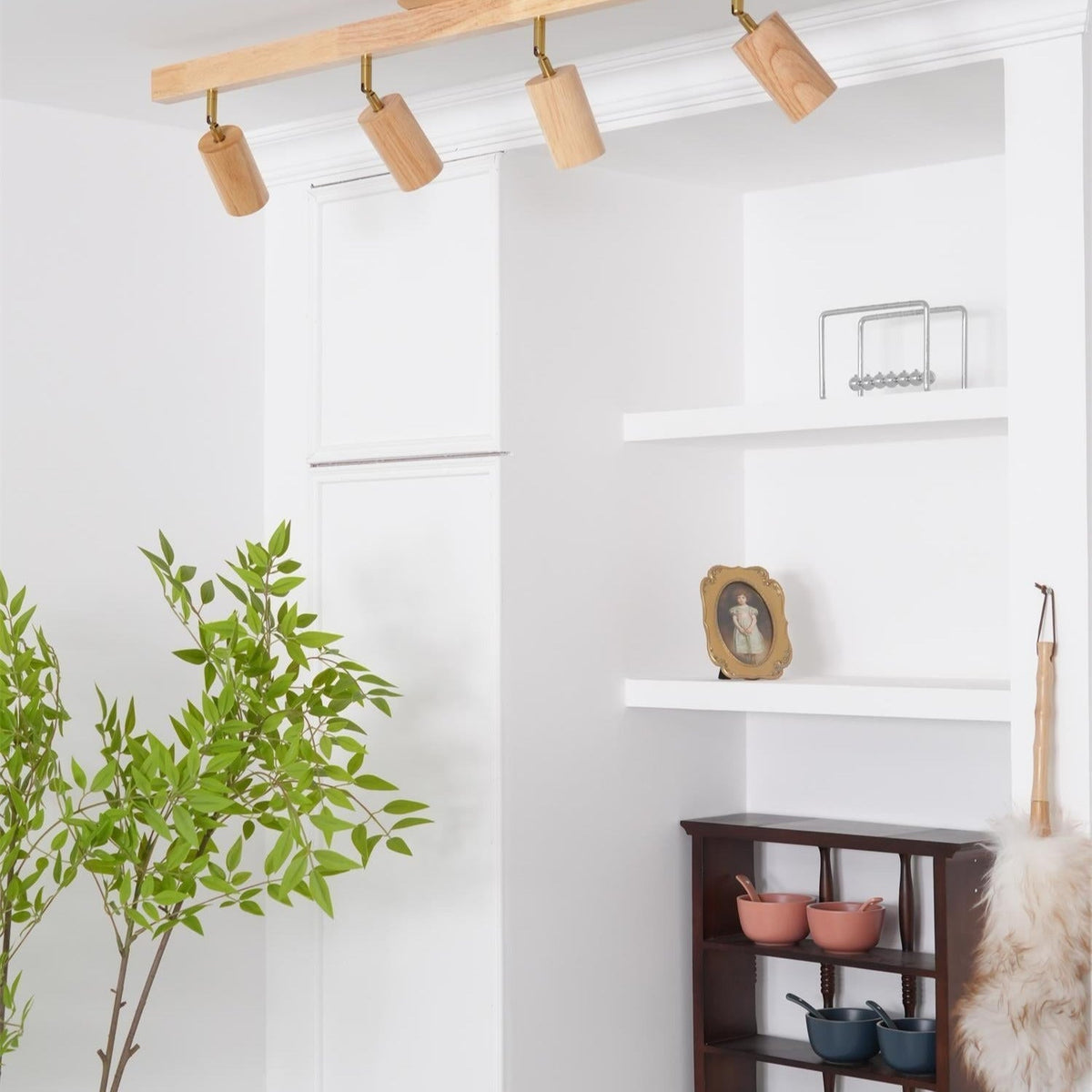 Plafondspot Hout Verstelbaar 2-5 Spots Warm Licht Spotbalk Modern Interieur Rail Directe Verlichting | Sulvida