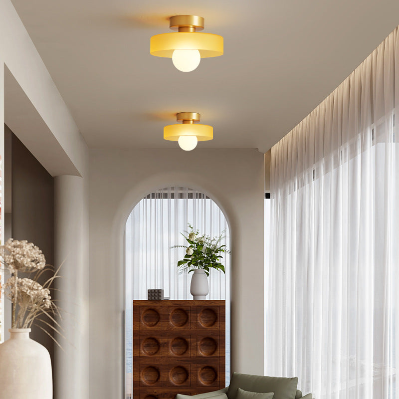 Plafondlamp Bauhaus Stijl Messing & Glas Rond Ø24cm Hal Slaapkamer Eetkamer Diffuus Licht G9 Fitting | Sulvida