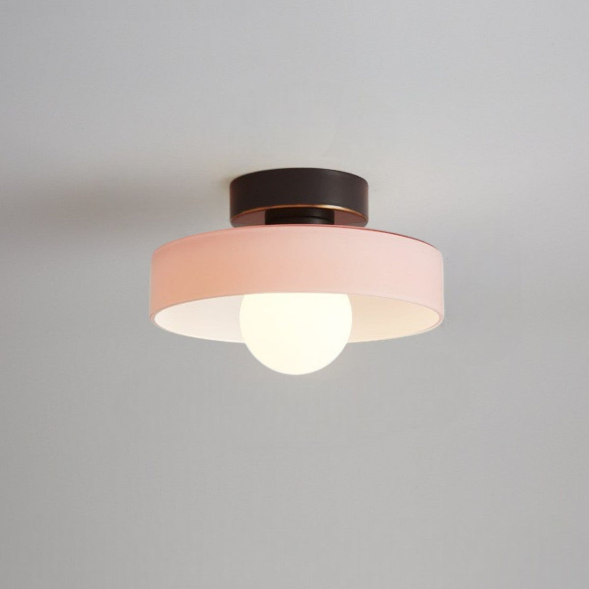 Plafondlamp Bauhaus Stijl Messing & Glas Rond Ø24cm Hal Slaapkamer Eetkamer Diffuus Licht G9 Fitting | Sulvida