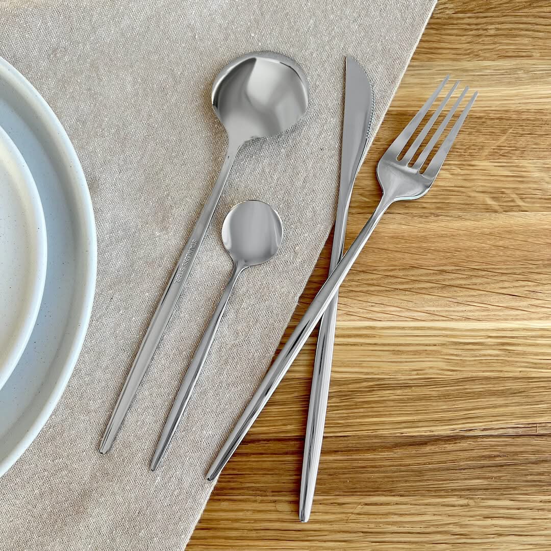 Modern Bestek Set 4-delig RVS 18/10 Zilver Mes Vork Lepel Theelepel Servies Tafelbestek Eettafel Keuken | Sulvida