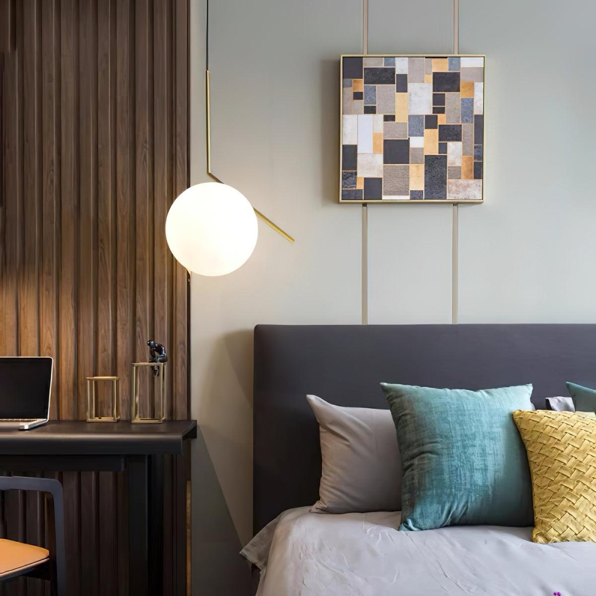 Glazen Hanglamp met Messing Afwerking Elegante Eetkamer en Woonkamer Pendel Verlichting E27 Fitting Design | Sulvida
