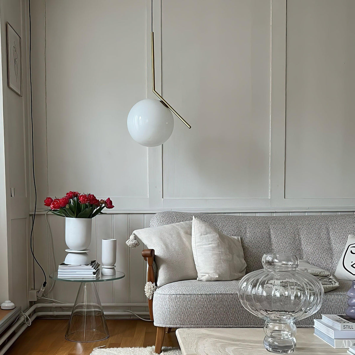 Glazen Hanglamp met Messing Afwerking Elegante Eetkamer en Woonkamer Pendel Verlichting E27 Fitting Design | Sulvida