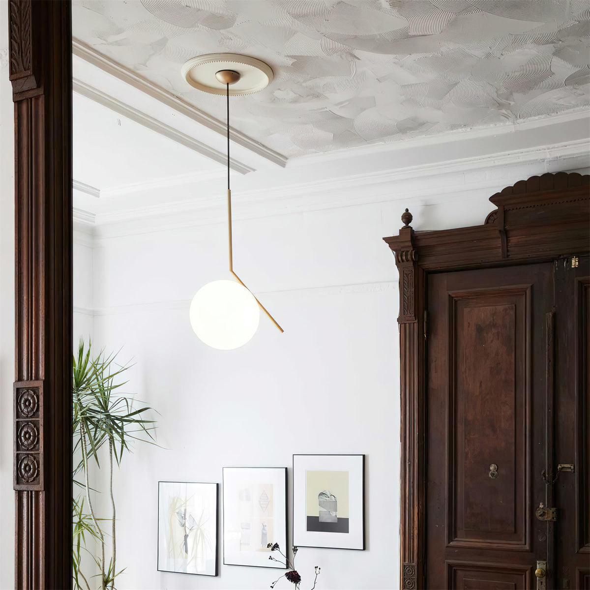 Glazen Hanglamp met Messing Afwerking Elegante Eetkamer en Woonkamer Pendel Verlichting E27 Fitting Design | Sulvida