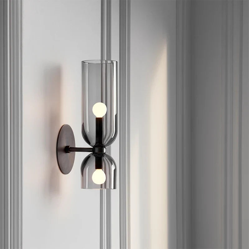 Glazen wandlamp zandloper effect dubbel licht boven onder ruimtelijk sfeervol woonkamer hal slaapkamer | Sulvida