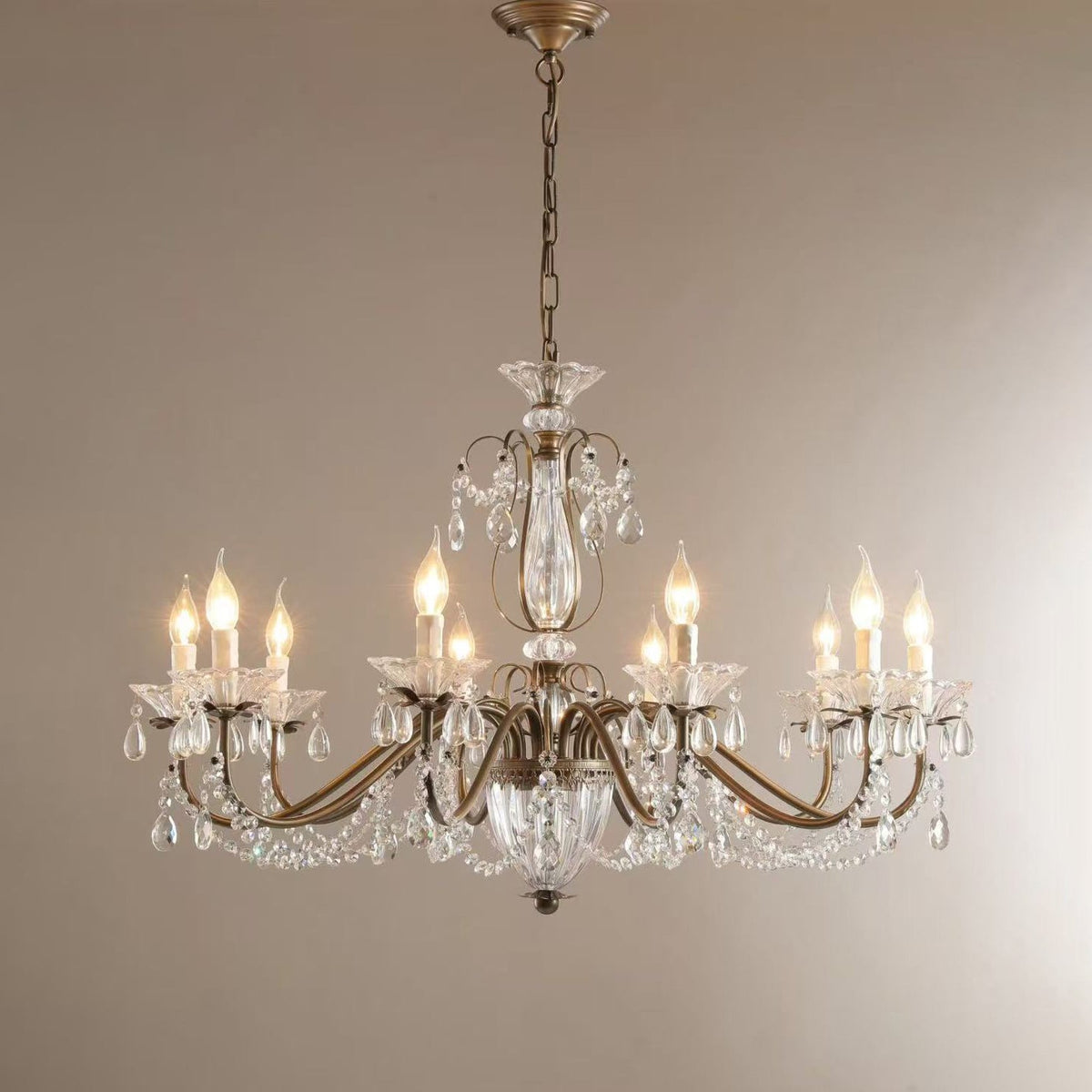 Kristallen Kroonluchter met Glazen Kappen Goudkleurig Ijzeren Frame Verstelbare Ketting Luxe Eetkamer Verlichting | Sulvida