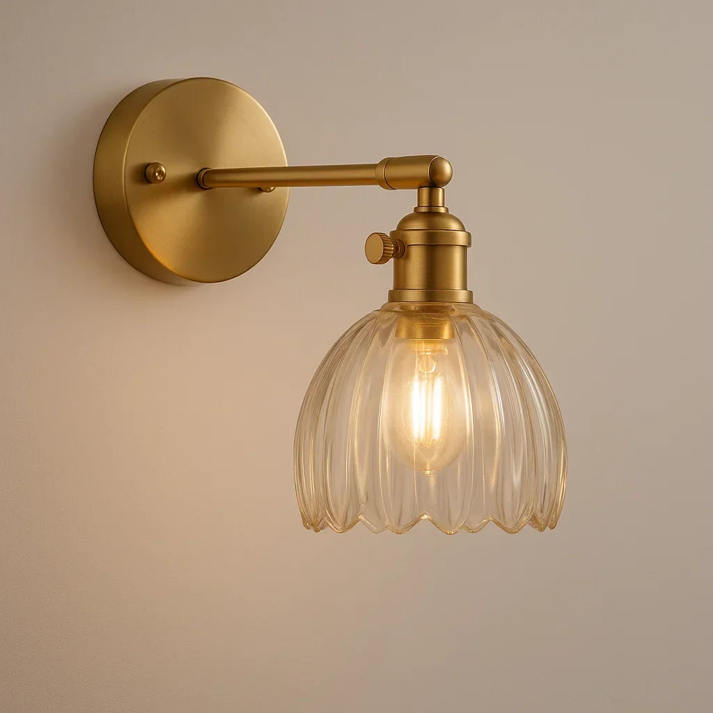 Wandlamp Verstelbaar met Geribbelde Glazen Kap Vintage Messing Leeslamp Slaapkamer Woonkamer Nachtkastje | Sulvida
