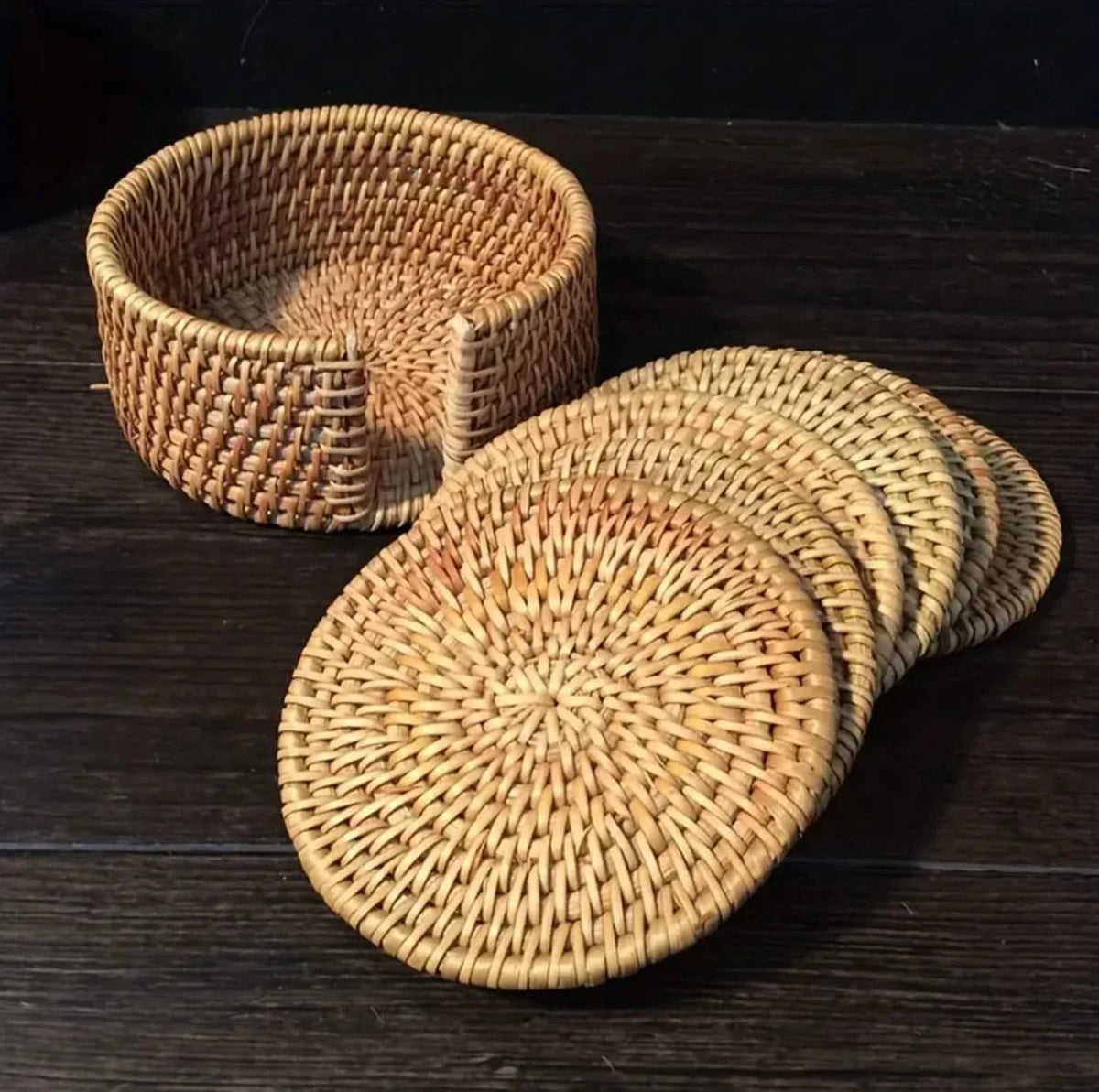 Handgeweven Bamboe Onderzetters Set van 4 Natuurlijke Coasters Rustiek Interieur Duurzaam Tafelaccessoire | Sulvida