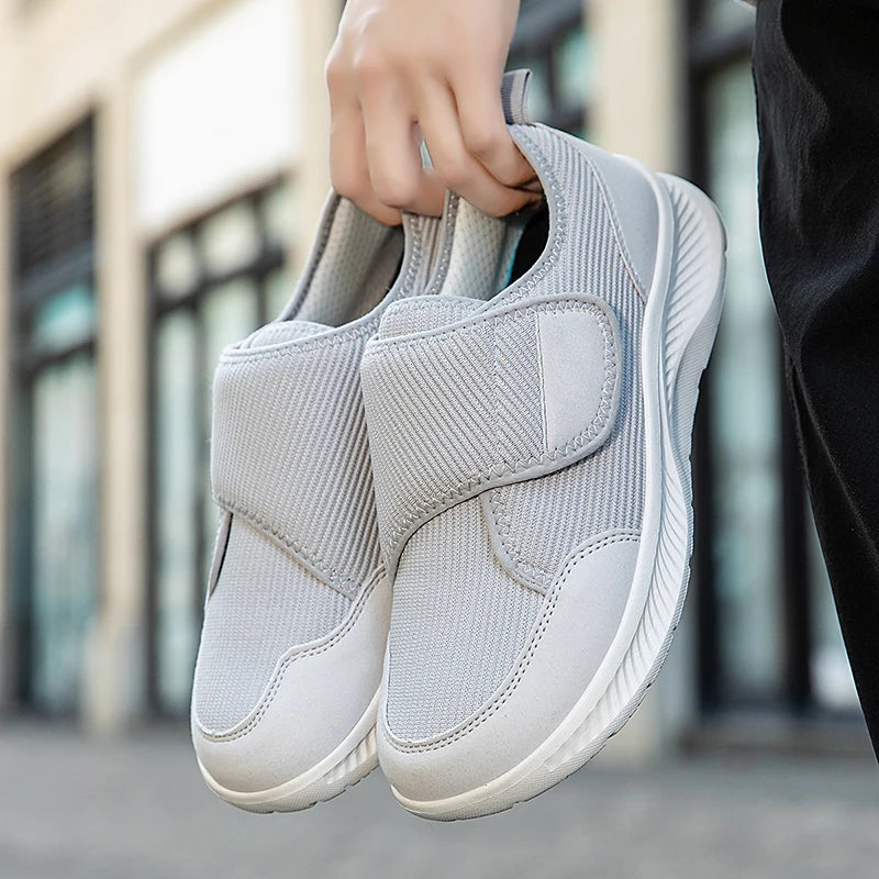 Orthopedische Herenschoenen Extra Breed met Klittenband Ademend Mesh Comfortabele Wandelschoenen voor Senioren | Sulvida
