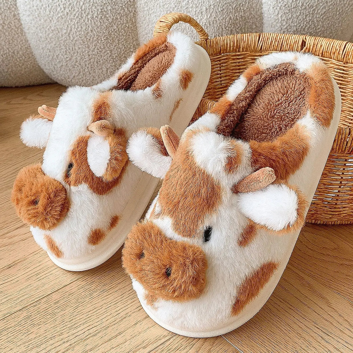 Pluche Pantoffels Dames met Koeprint Zachte Sloffen Binnenshuis Winterpantoffels Warme Slippers voor Vrouwen | Sulvida