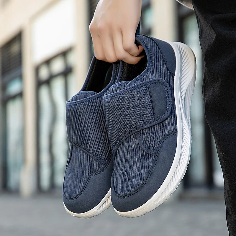 Orthopedische Herenschoenen Extra Breed met Klittenband Ademend Mesh Comfortabele Wandelschoenen voor Senioren | Sulvida