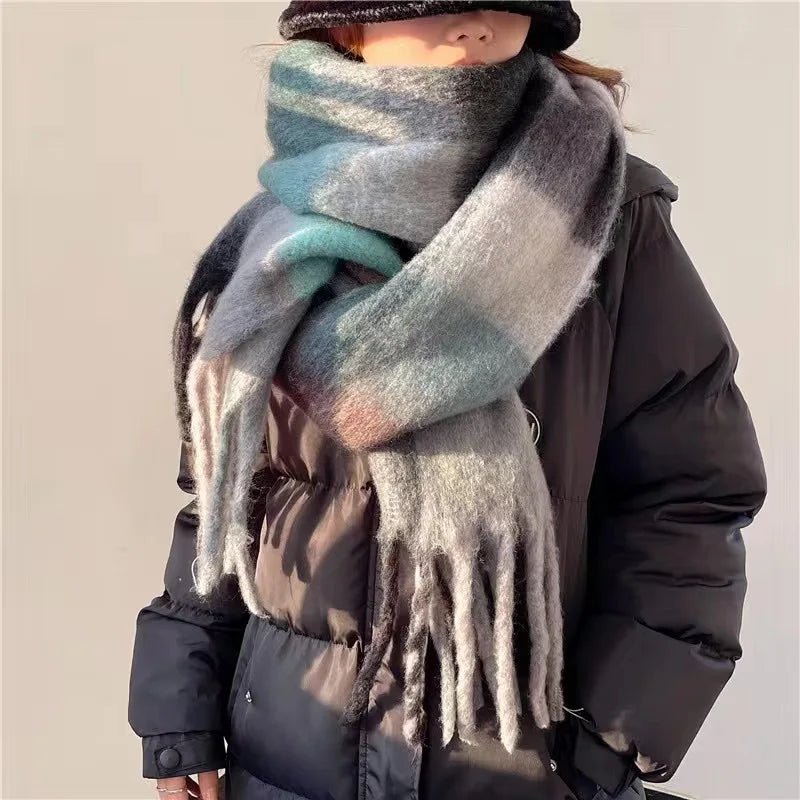 Grote Wintersjaal met Kleurverloop en Franjes - Zachte Geweven Omslagdoek in Wolmix-Look Dames 7 Kleuren | Sulvida