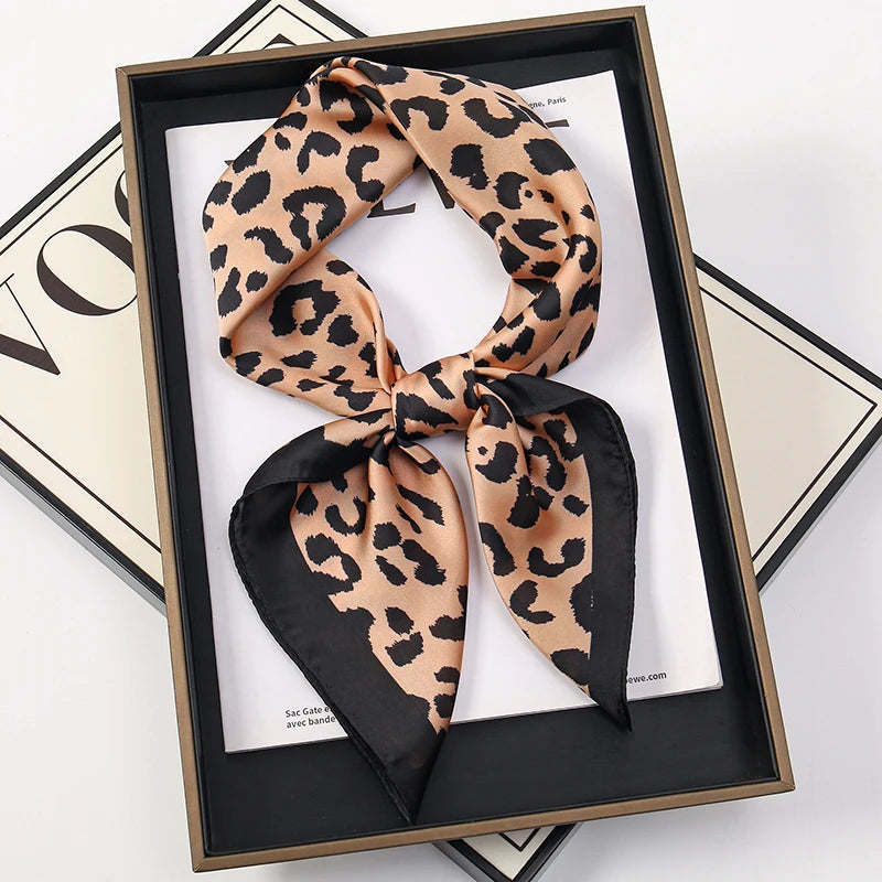 Vierkante Zijden Sjaal Dames Halsdoek Haarband Satijn Hoofdband Multifunctioneel Accessoire 70x70cm Elegante Sjaal | Sulvida