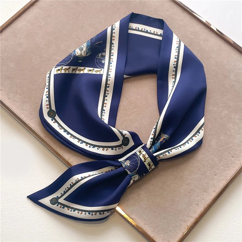 Foulard en satin pour femme à imprimé chevaux, écharpe étroite, bandana élégant, tour de cou, bandeau et bracelet, intemporel | Sulvida