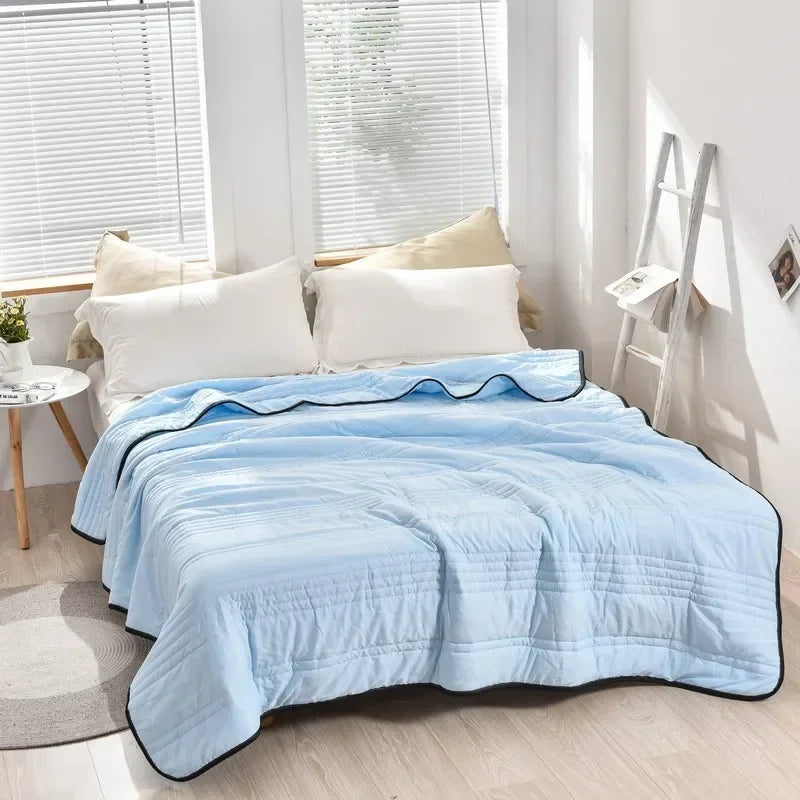 Zomerdeken met Koeleffect Lichtgewicht Ademend Dekbed voor Warme Nachten Comfortabel Slapen 150×200 tot 220×240 cm | Sulvida